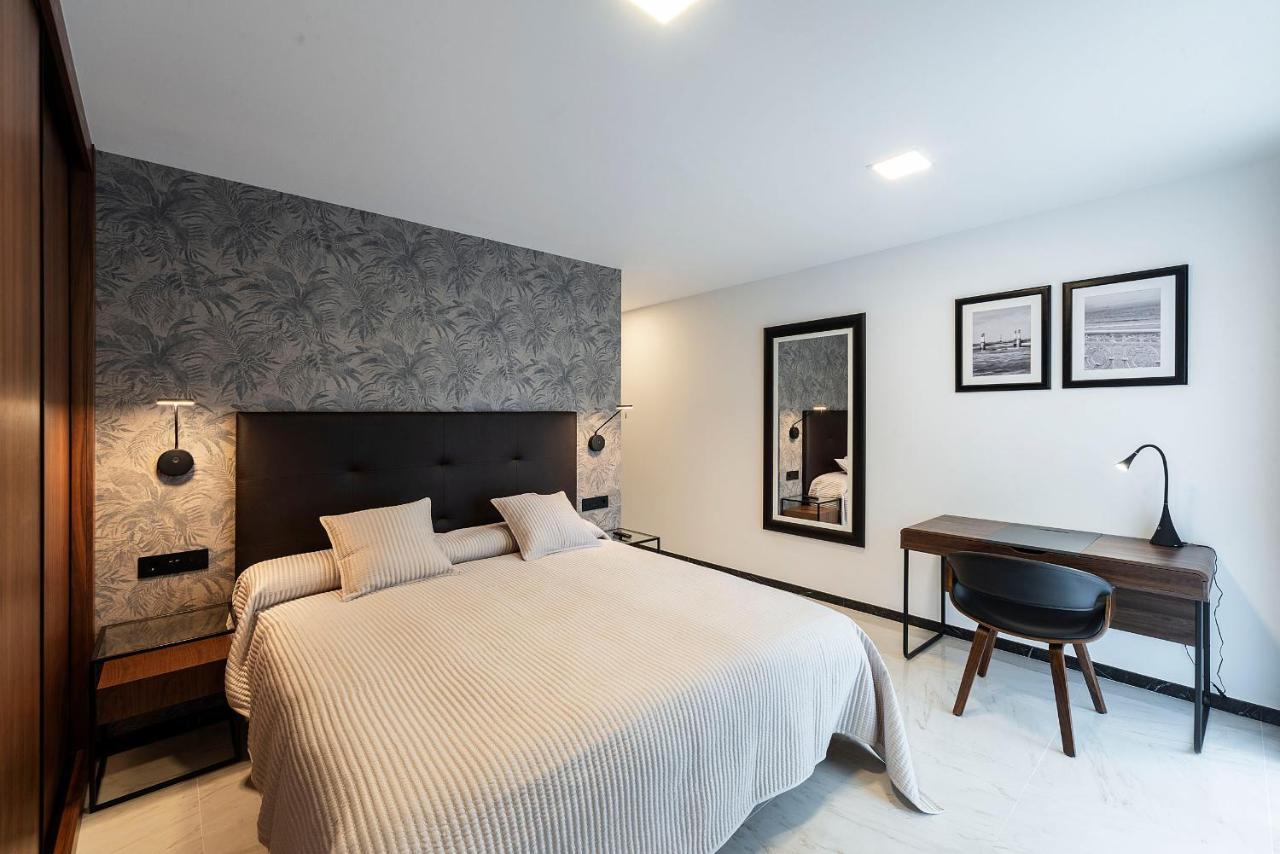 Crown Of La Concha Beach Apartment San Sebastián